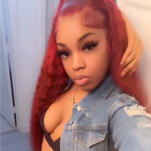 Meet your Posher, Mari - Picture 1 of 1